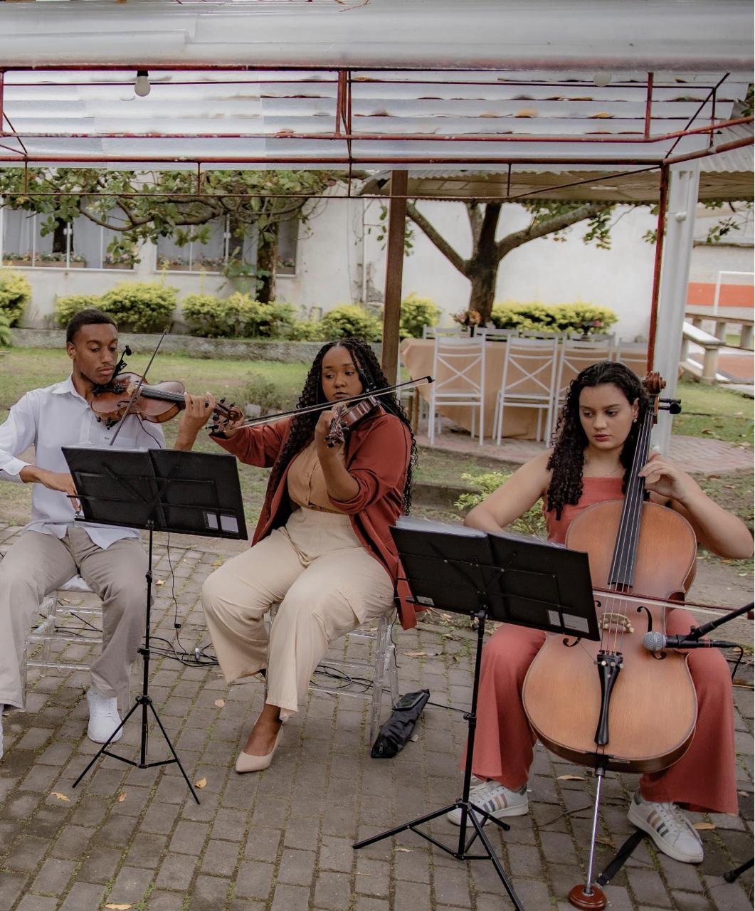 Formação Trio